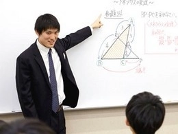 新大学一年生歓迎☆頑張った分は給与に反映！《進学館・開進館》【塾講師ナビ】
