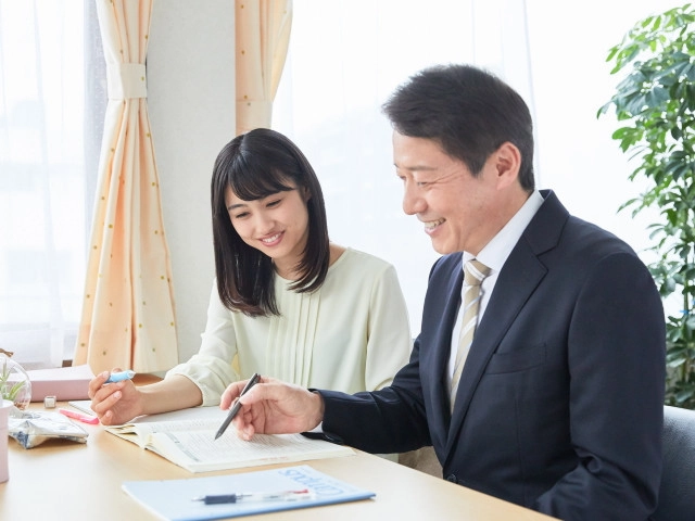 プロ講師家庭教師募集≪名門会≫生徒数は業界最大級！【塾講師ナビ】