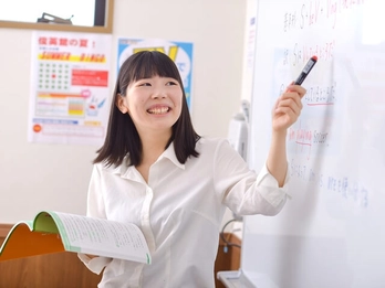 俊英館flex フレックス のバイト 塾講師求人一覧 塾講師ナビ